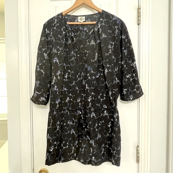 Vasia Ulla Johnson black marble print roll sleeve button front romper, small. - Picture 1 of 11